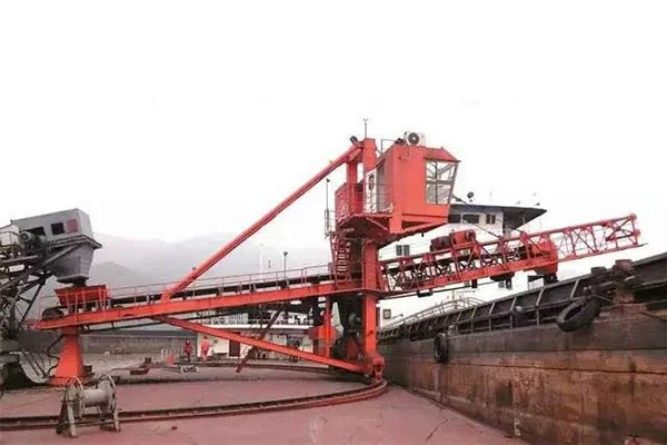 Arc Track Ship Loader