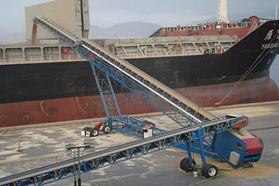 Ładowiec statku boksytowy